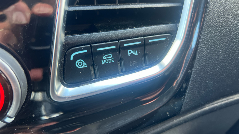 Ford Transit Custom 280 L1 Diesel Fwd 2.0 EcoBlue 130ps Low Roof Limited Van